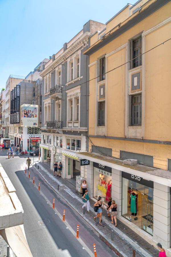 Hellenic Vibes Smart Hotel Athen Exterior foto The new BSB store in Athens